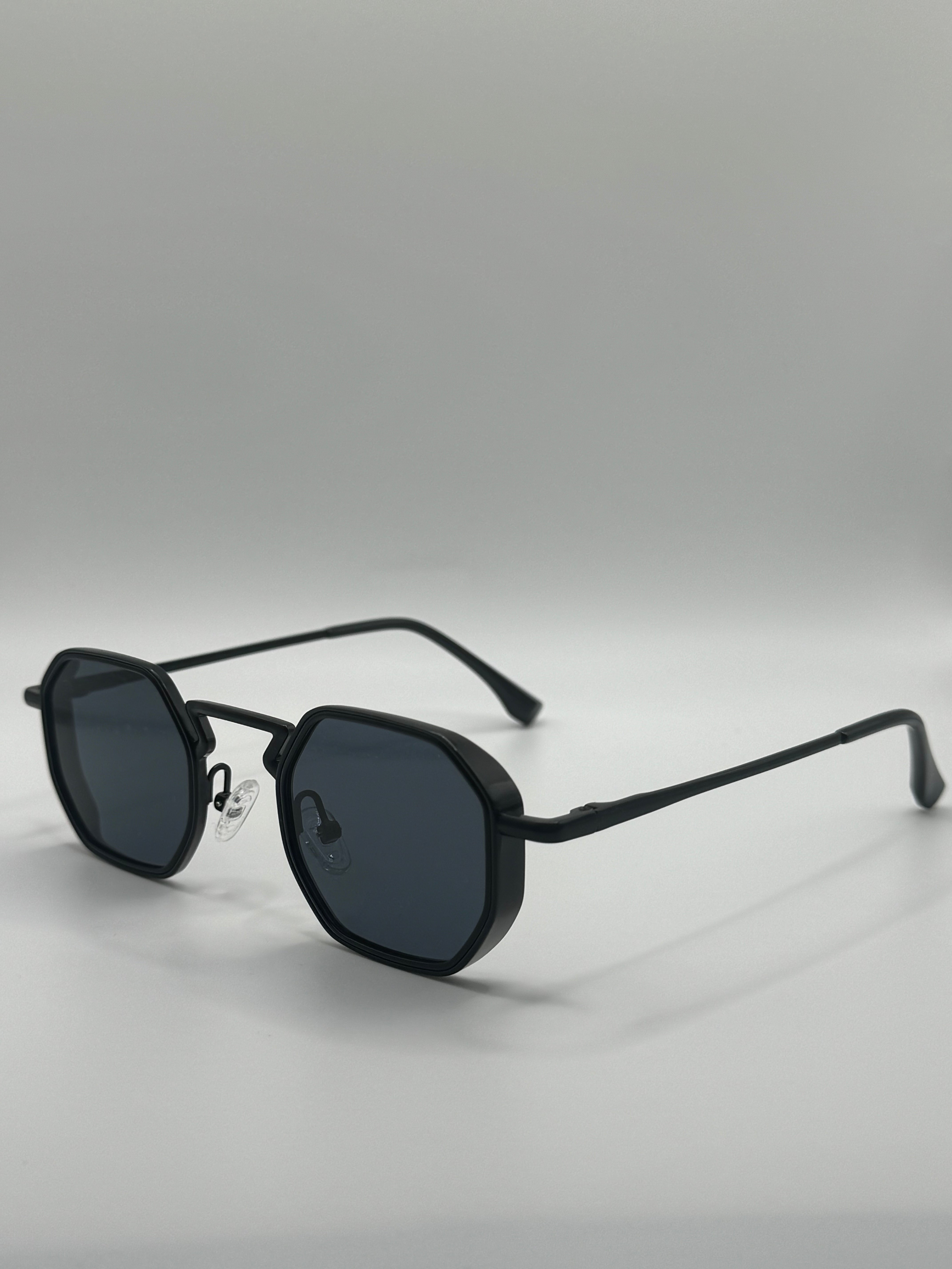 Classic Black